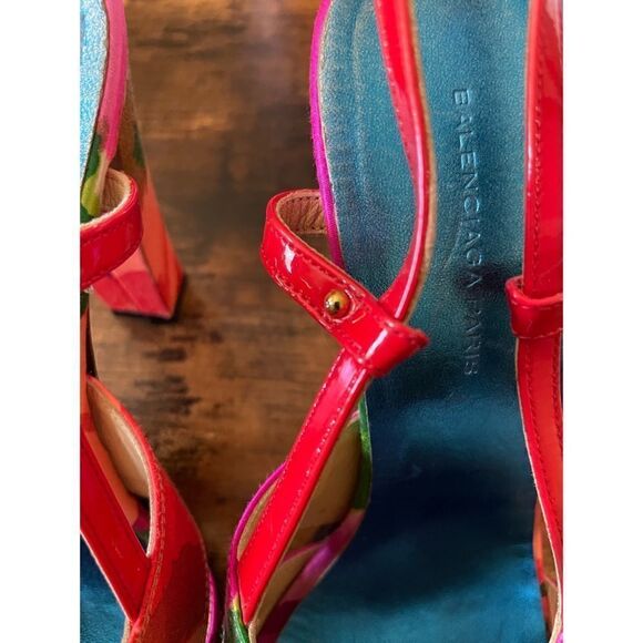 RARE-Balenciaga Printed Satin  Slingback Sandals Size 37/7 Excellent - Picture 11 of 13